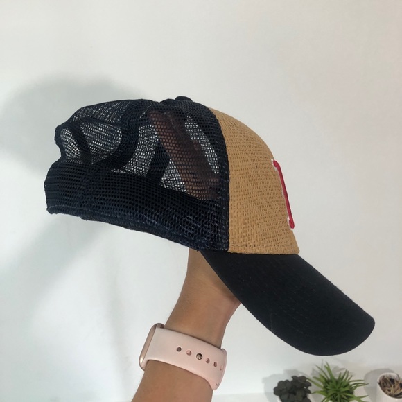 Limited edition authentic '47 Red Sox snap back - Picture 2 of 4